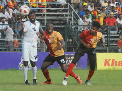 Amna, Jobby combine to help East Bengal rout Pathachakra