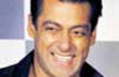 Salman is foolish: Ujjwal