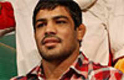 Sushil Kumar wins gold in World Wrestling Championship