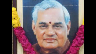 Telangana CM condoles Atal Bihari Vajpayee's death