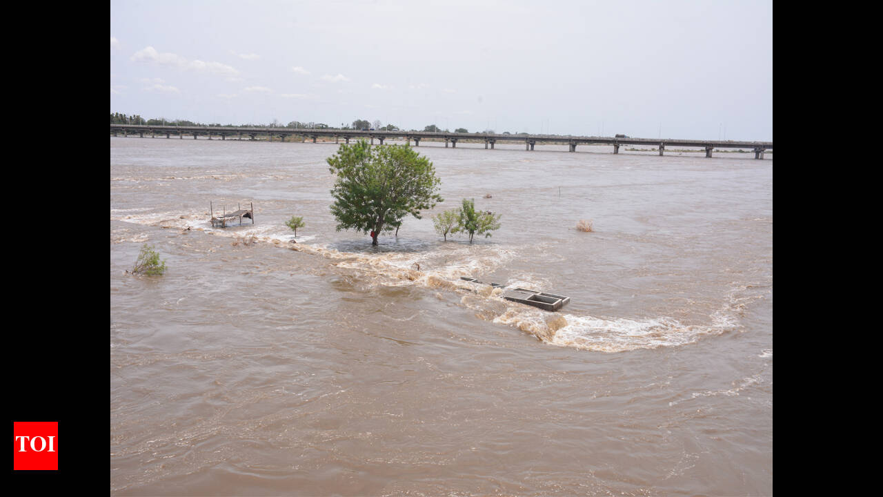 High Alert At Thirumukkudal: High alert at Thirumukkudal