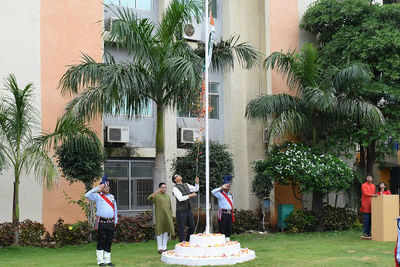 IIM Raipur celebrates I-Day with patriotic fervour