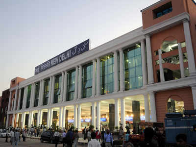 A ‘New’ Delhi railway station with skywalk, wider approach | Delhi News