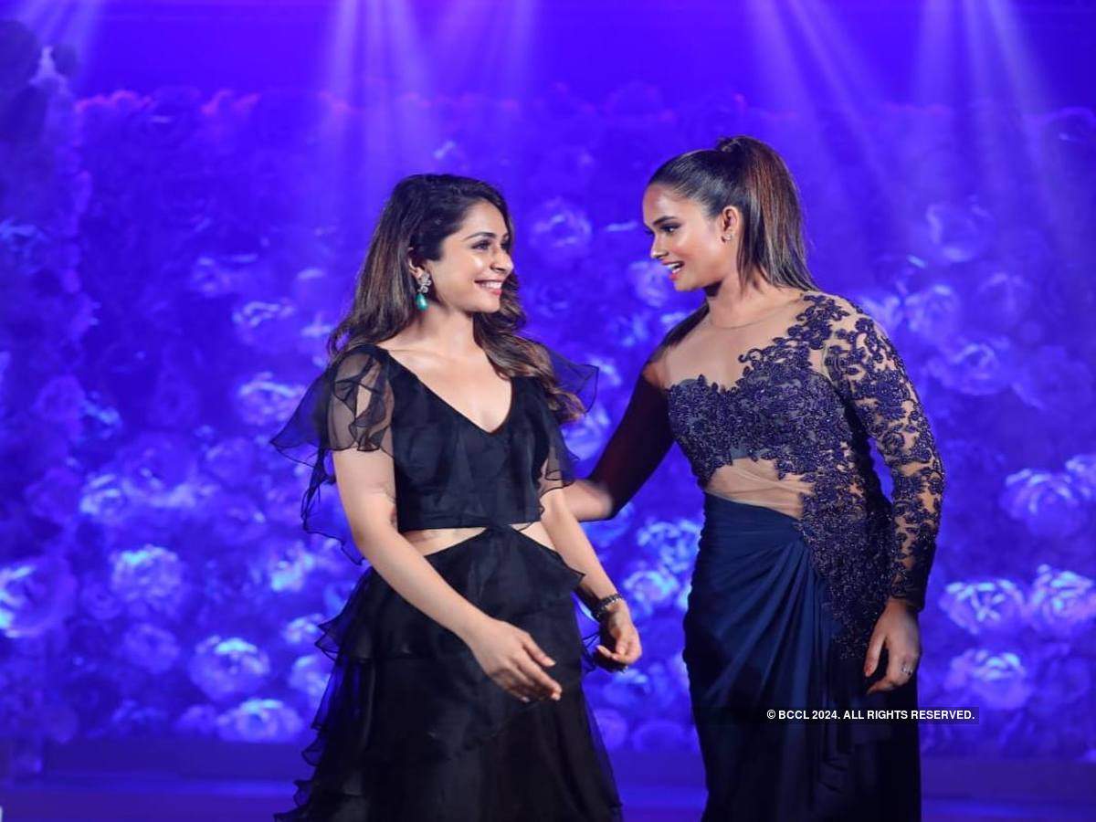 Miss Diva 2018 in Delhi: Evening wear by Sonaakshi Raaj