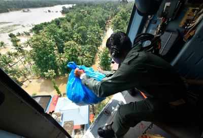 Kerala floods: Relief operations in full swing