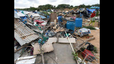 Bengaluru: BBMP demolishes 400 houses near Bellandur, residents cry foul
