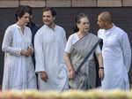 Sonia, Rahul pay tribute to Rajiv Gandhi on 74th birth anniversary