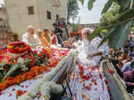 Vajpayee's ashes immersed in Ganga at Haridwar 