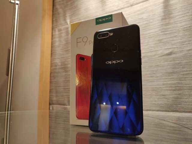 Oppo F9 Pro With Waterdrop Like Notch And Vooc Charging Support