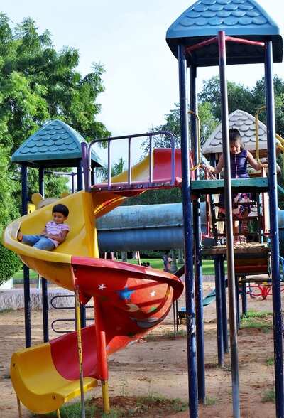 Smart parks play up kid zones; residents welcome move