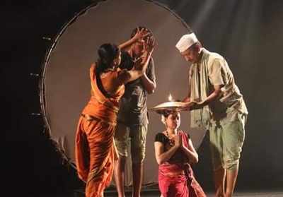 A play on poverty and caste discrimination enthrall all
