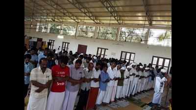 Kerala: Temple hall hosts Eid prayers for members of flooded mosque