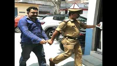 Agra court rejects 'satta king' Shyam Vohra bail plea