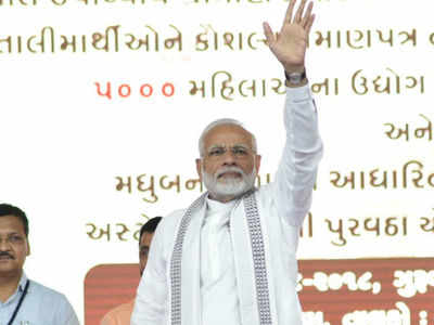 I dream of every family owning a house by 2022: PM Modi