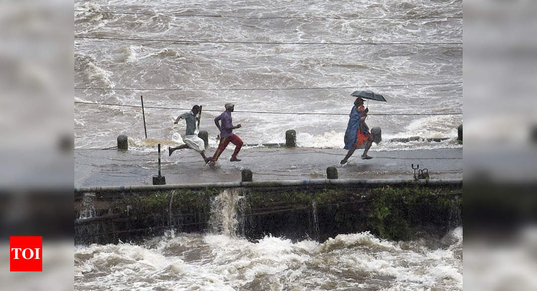 Kerala flood relief: Maveli came early as these saviors, this year ...