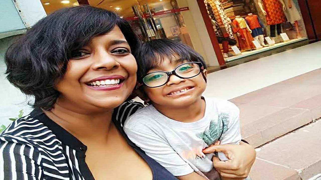 Meet the single DIY moms - Times of India