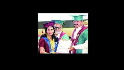 Kerala girl's doctor parents miss her gold sweep at AIIMS