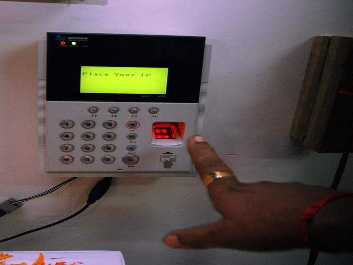 Govt to keep check on location of college biometric machines | Nagpur News - Times of India