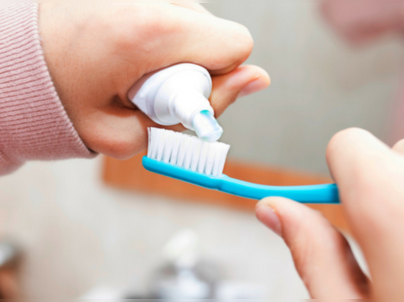 This is the RIGHT amount of toothpaste you should use Times of India