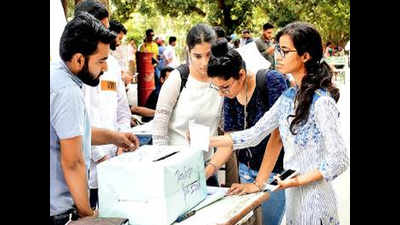 ABVP goes to students for ideas on 'better PU'
