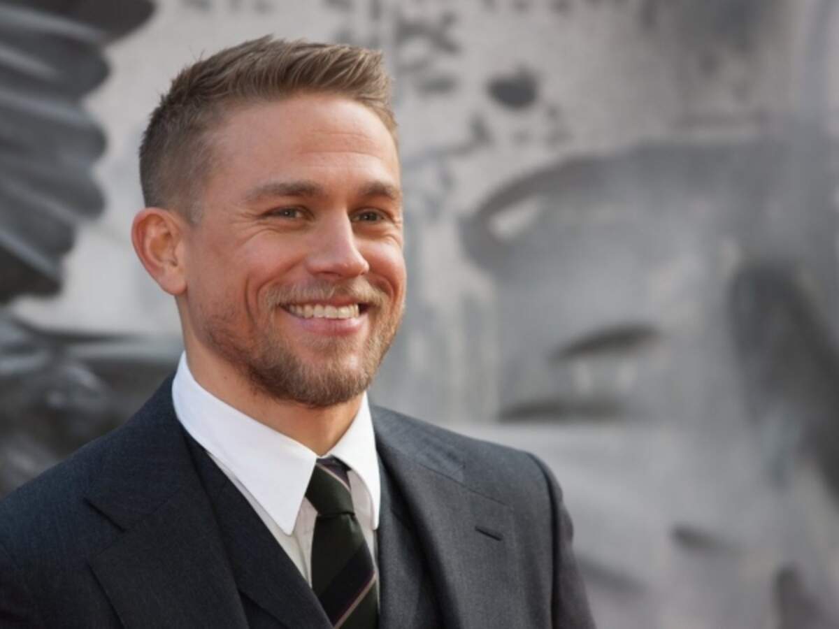 Charlie Hunnam Rami Malek And I Starved Ourselves For Papillon English Movie News Times Of India