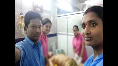 Selfie with NTR son Harikrishna's body: 4 Telangana hospital employees sacked