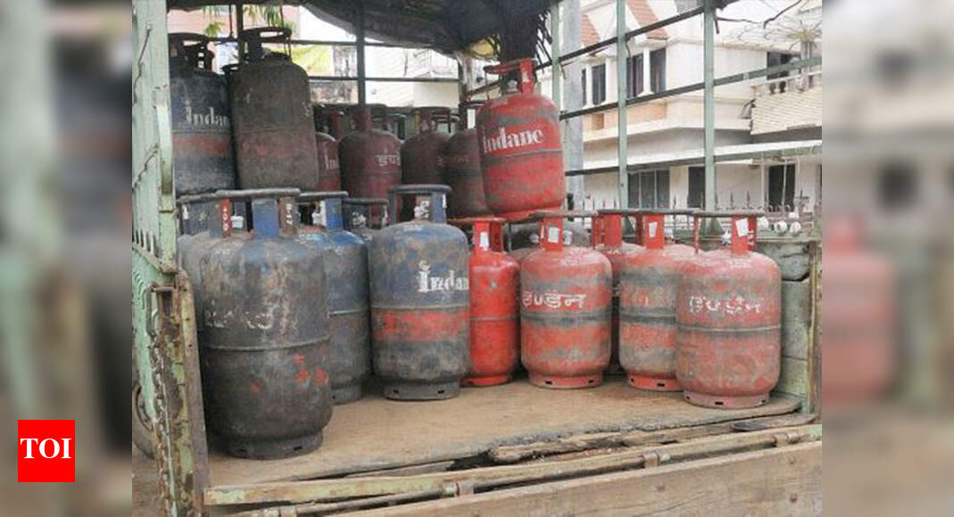 Gave up your LPG subsidy? Now, pay highestever for a cylinder Mumbai