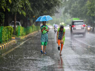 Drizzling in parts of Delhi-NCR | Delhi News - Times of India