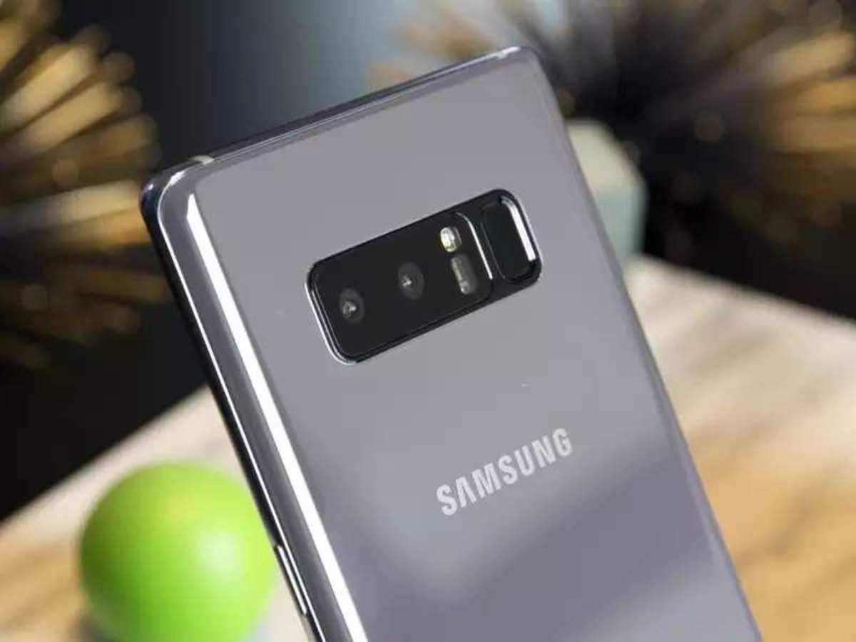 Samsung Mid Range Smartphones To Get New Features Before Premium