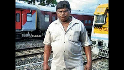 West Bengal: Meet the man who removes dead bodies from railway tracks