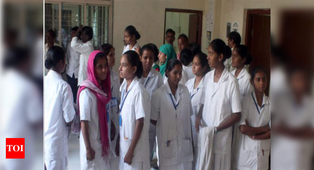 Parul Institute of Nursing - Parul University