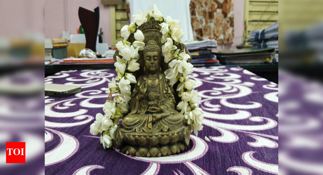 Buddha Statue Unearthed Buddha statue unearthed from temple tank