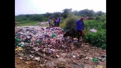 MCG clears illegally dumped garbage from Aravalis after a month