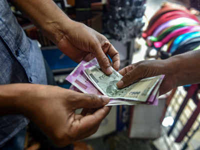 Rupee breaches 72 for first time against US dollar to hit new low