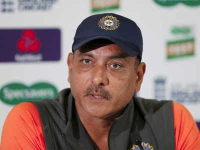 Gavaskar reminds Shastri of India's past overseas record