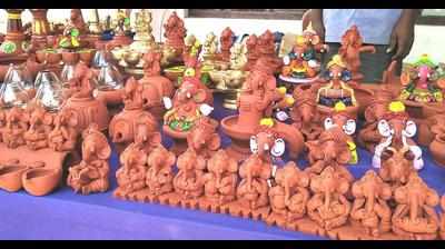 Clay and terractotta Ganesha idols prove a big draw at crafts bazaar