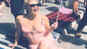 Kate Hudson flaunts baby bump