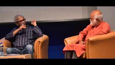 Two day festival of films by Jabbar Patel gets enthusiastic response