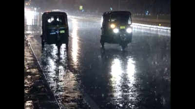 Rain lashes several parts of Delhi-NCR on seventh consecutive day