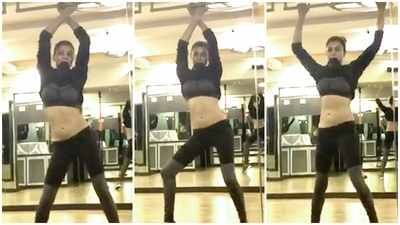 Sushmita Sen's belly dancing to 'Dilbar' is the best way to beat Monday blues