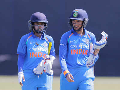 Clinical Indian women trounce SL women by 9 wickets