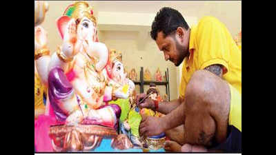 Goa: With no govt jobs in sight, cricketer turns idol-maker