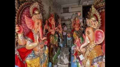 Ganesh Chaturthi celebrations begin in Kolkata with fervour