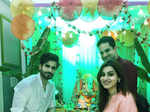 Vikas Kalantri and his wife Priyanka with Karan Tacker