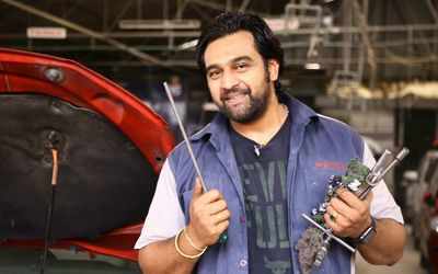 Chiranjeevi Sarja turns car mechanic for TV show