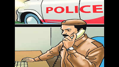 Man says wife missing with Rs 5 lakh, files complaint