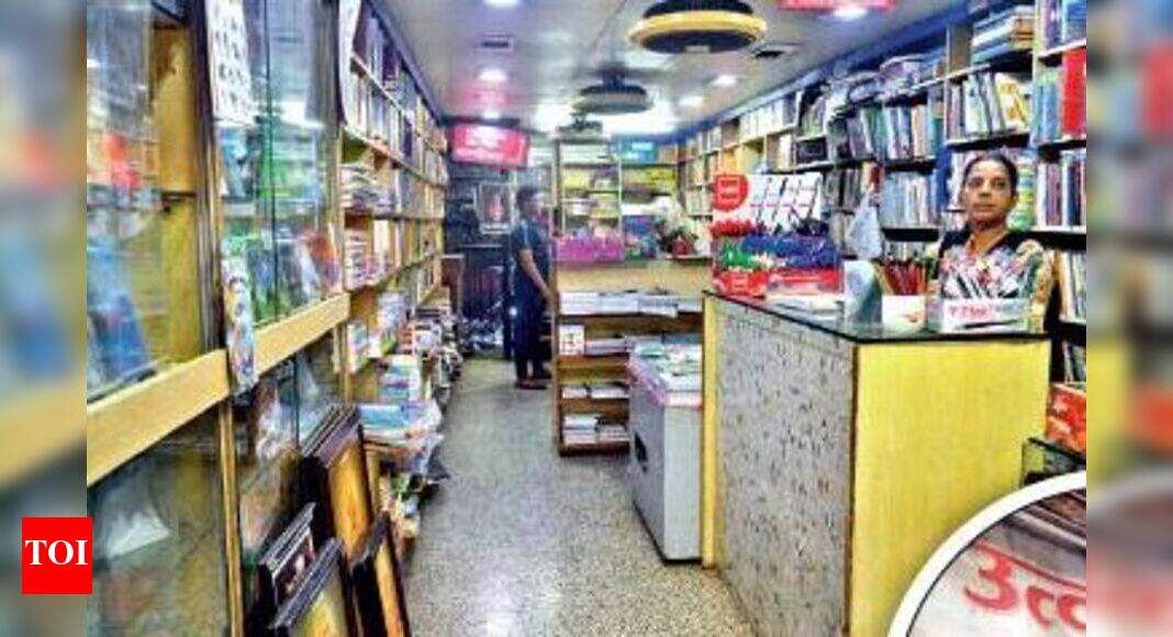 This popular bookstore had its origins on a footpath Pune News