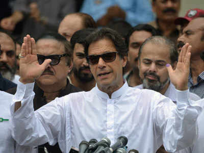 Has Imran Khan delivered an inswinger at Pakistan military?