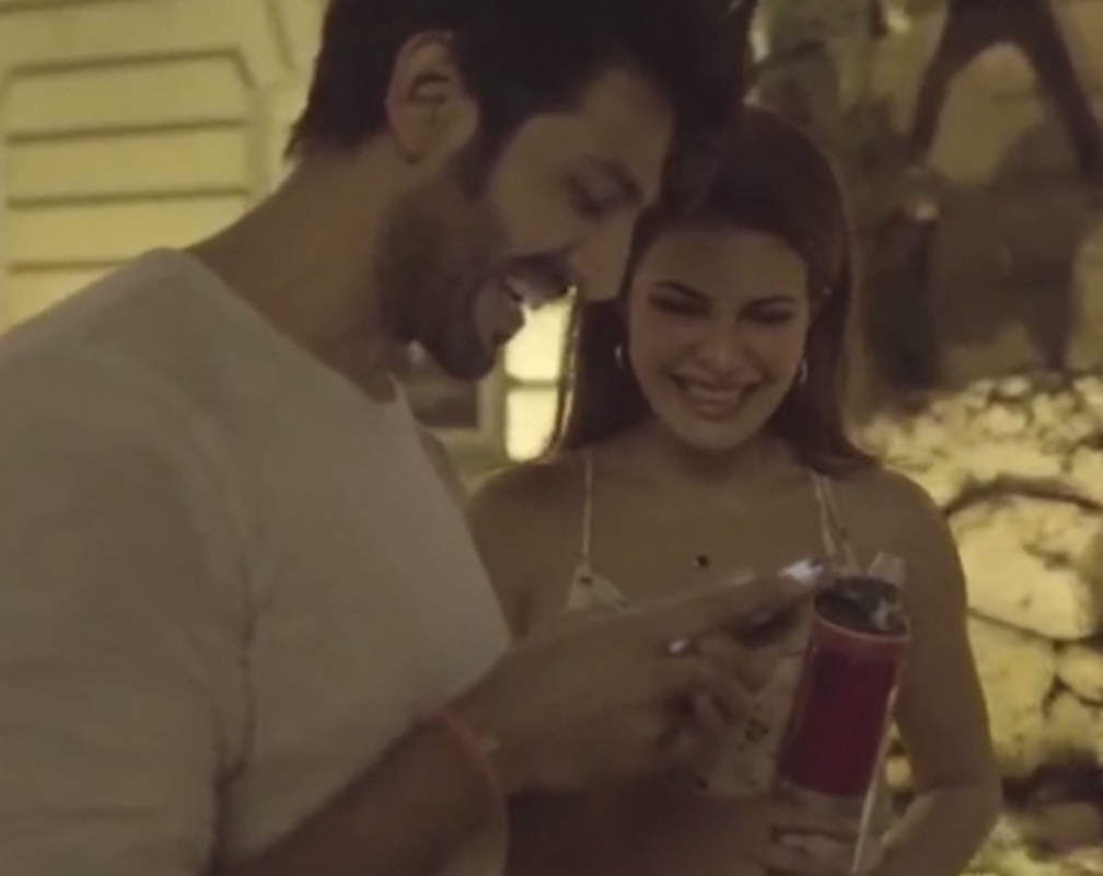 
Watch: Kartik Aaryan and Jacqueline Fernandes share some fun moments with director Siddharth Anand in Budapest!
