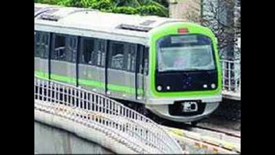 Not getting PF benefits, say Metro workers